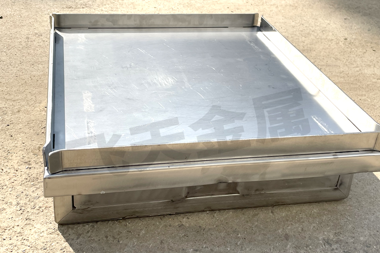 鐵質(zhì)托盤(pán)加工廠